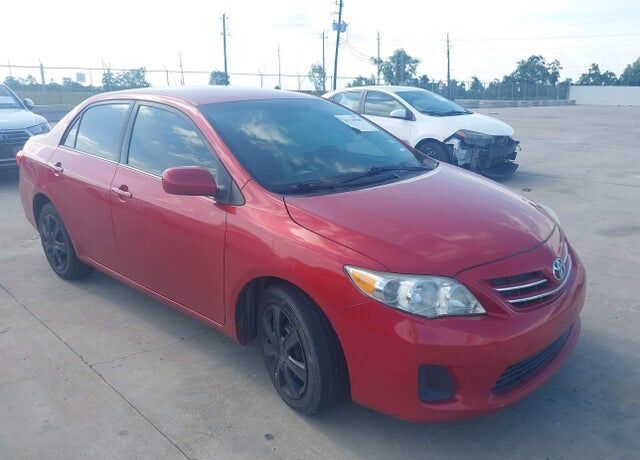 2013 TOYOTA Corolla