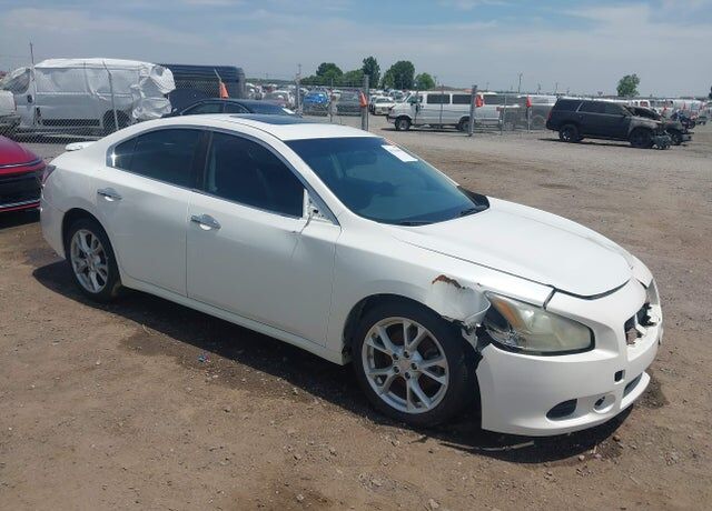 2013 NISSAN Maxima