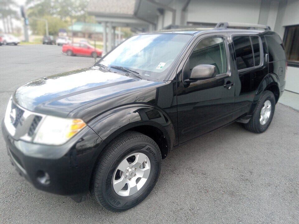 2011 NISSAN Pathfinder