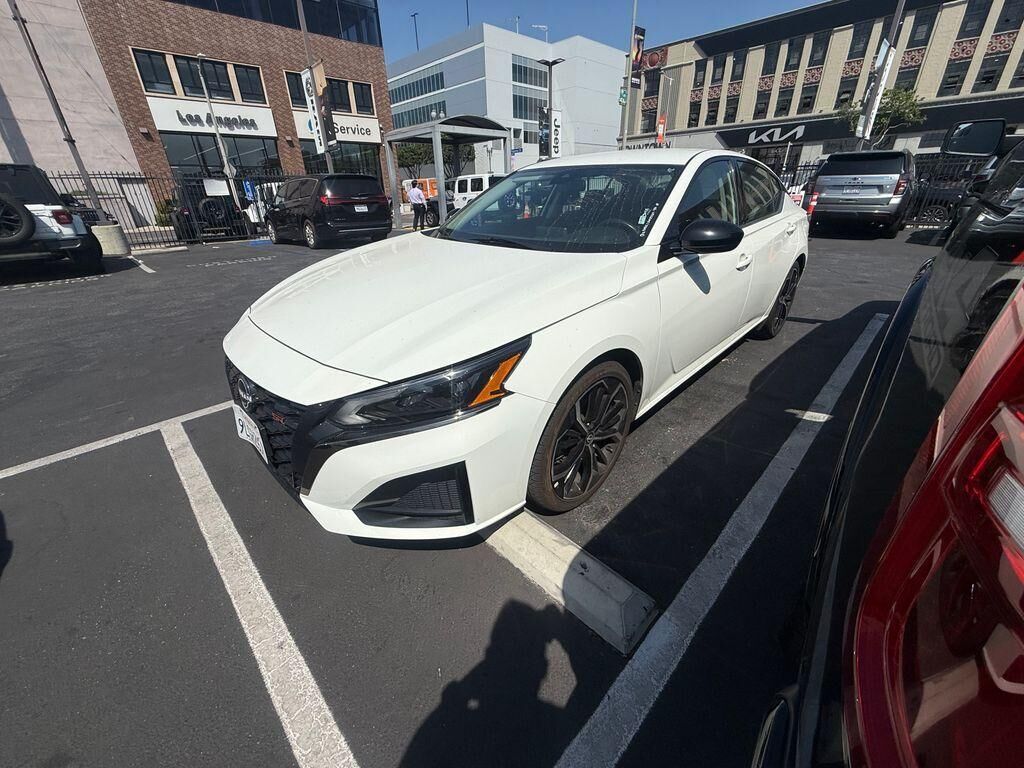 2024 Nissan Altima