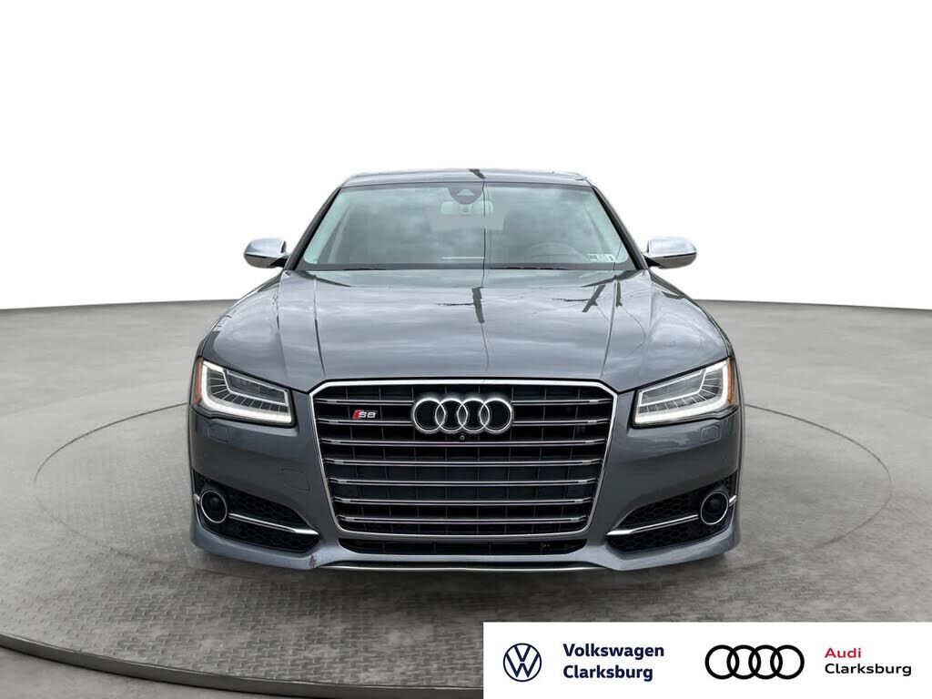 2016 Audi S8
