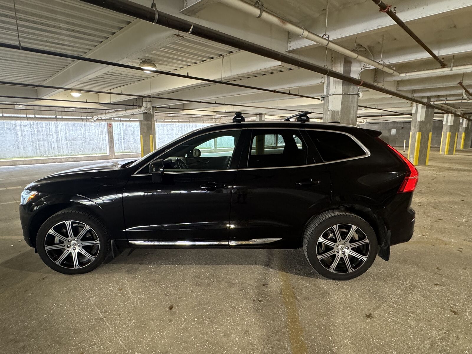 2020 VOLVO XC60