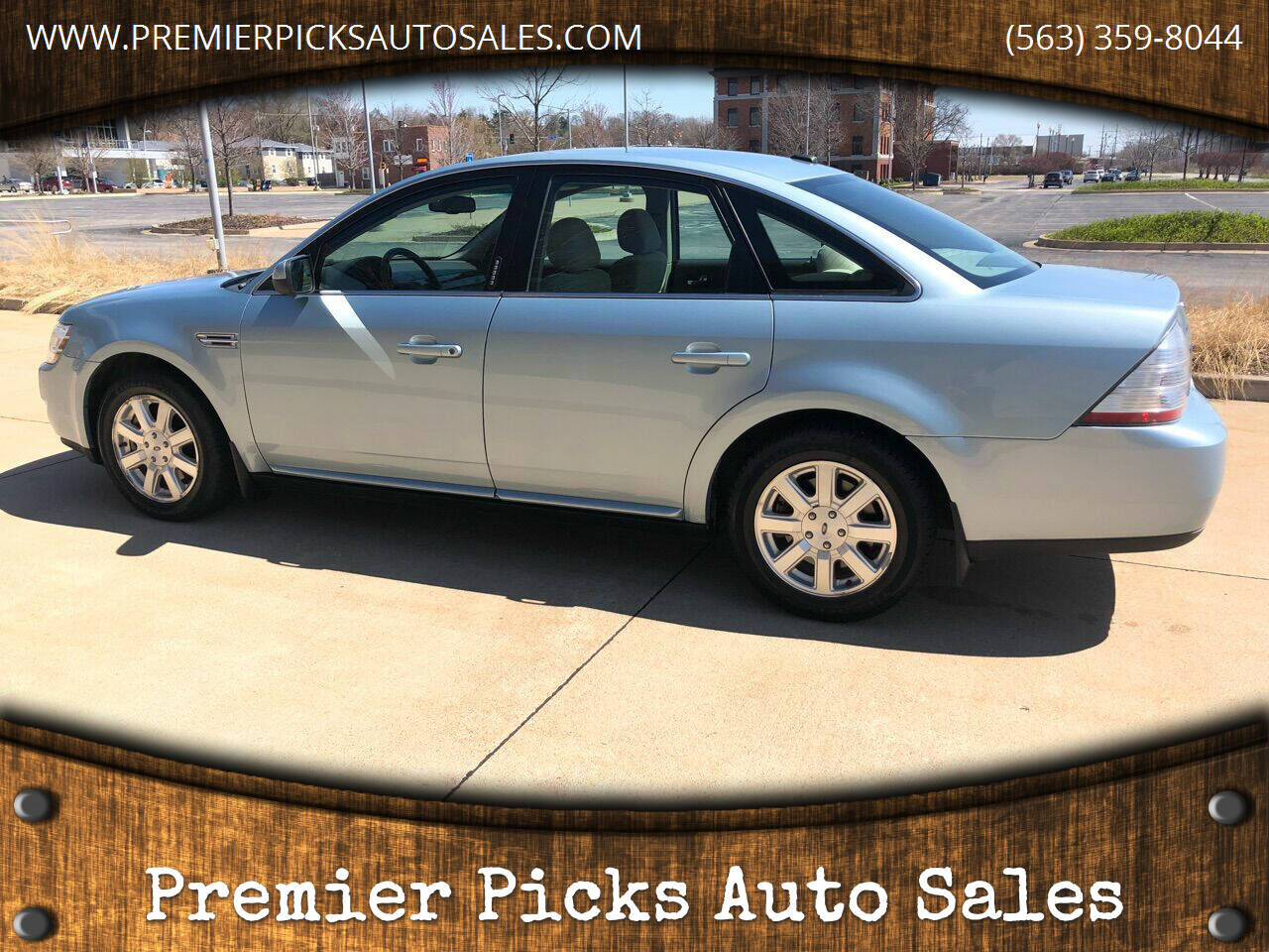 2009 FORD Taurus