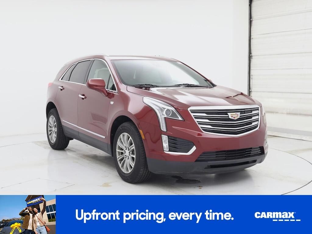 2017 CADILLAC XT5