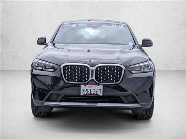 2025 BMW X4