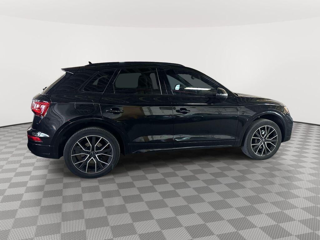 2023 Audi SQ5