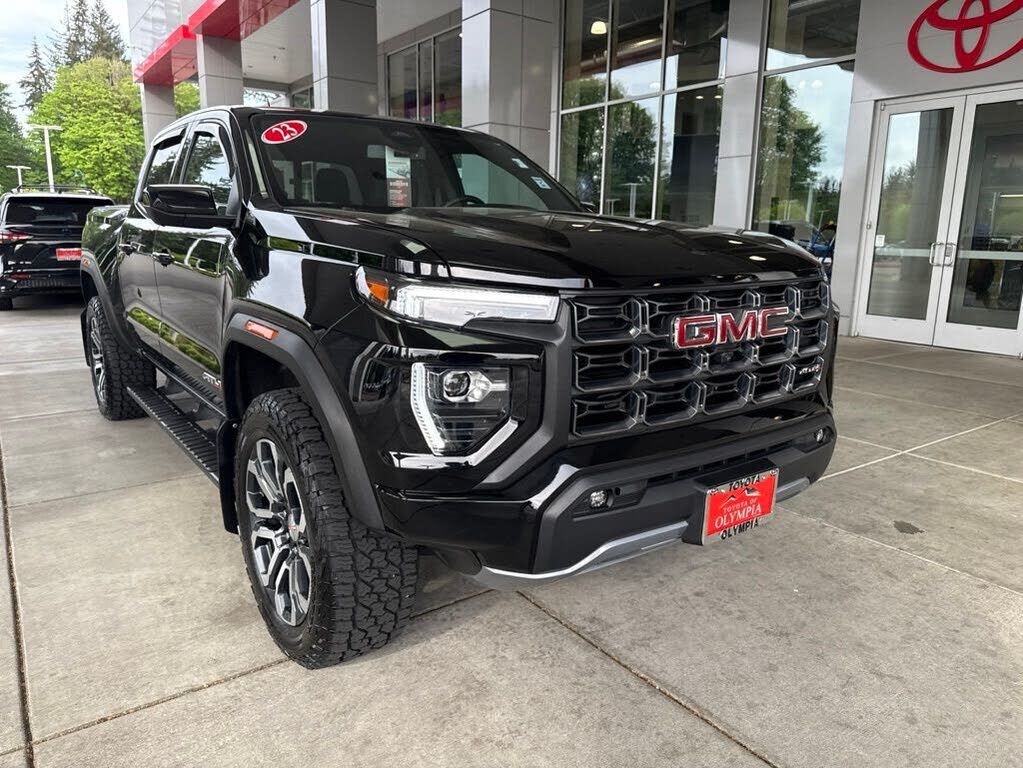 2023 GMC Canyon