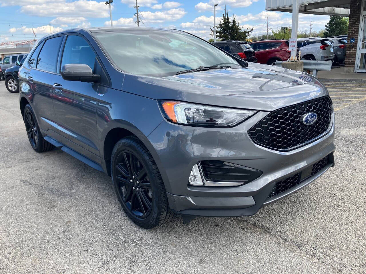 2023 FORD Edge
