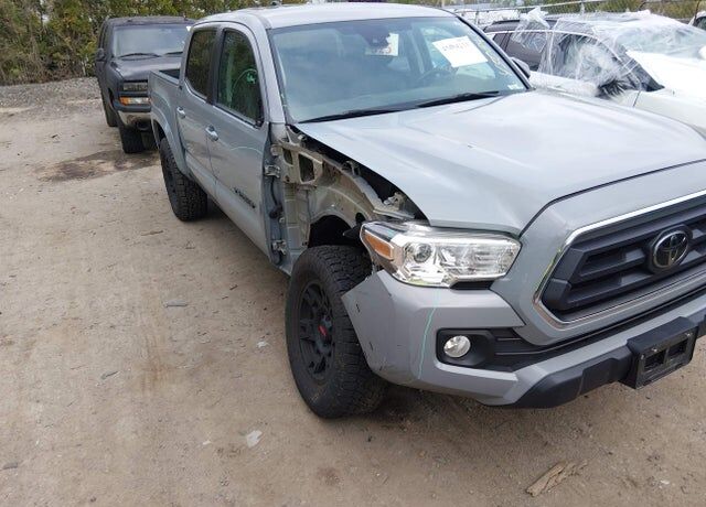 2021 TOYOTA Tacoma