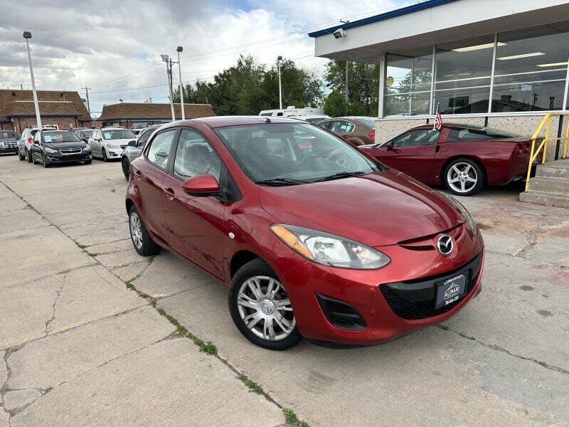 2014 MAZDA Mazda2