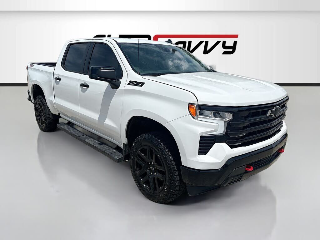 2025 CHEVROLET Silverado