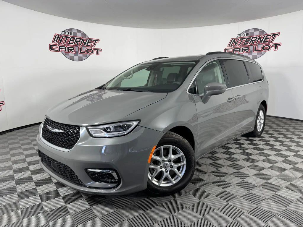 2022 CHRYSLER Pacifica