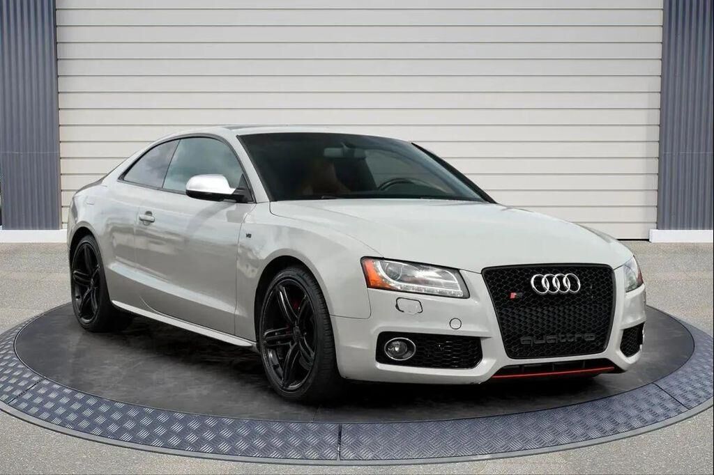 2010 AUDI S5