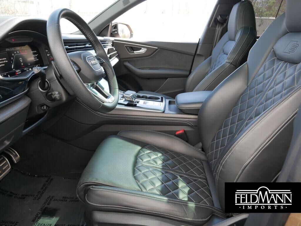 2024 Audi SQ8