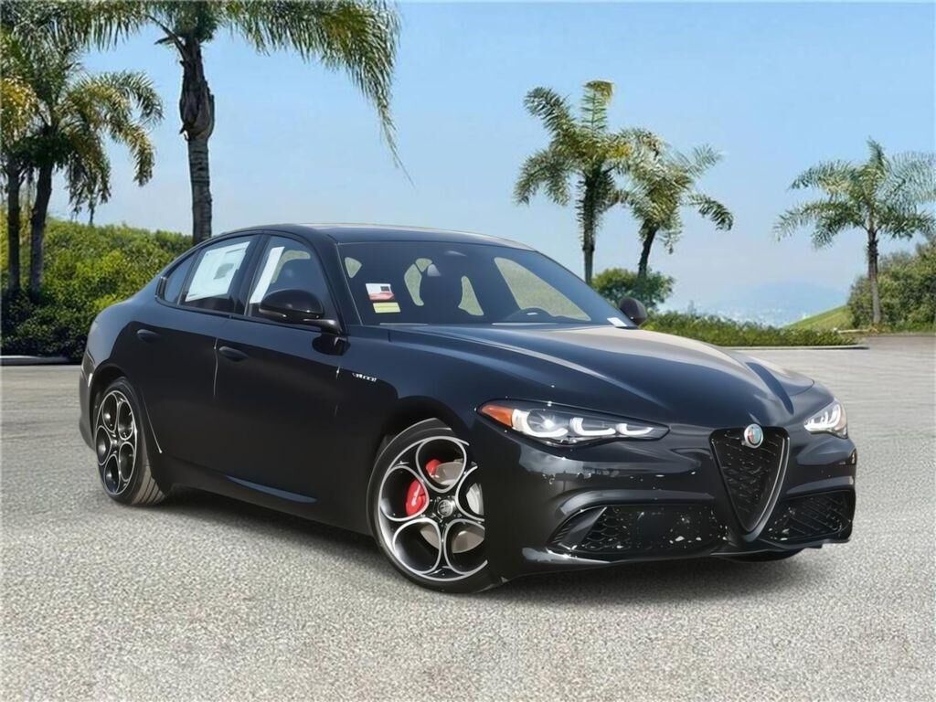2025 ALFA ROMEO Giulia