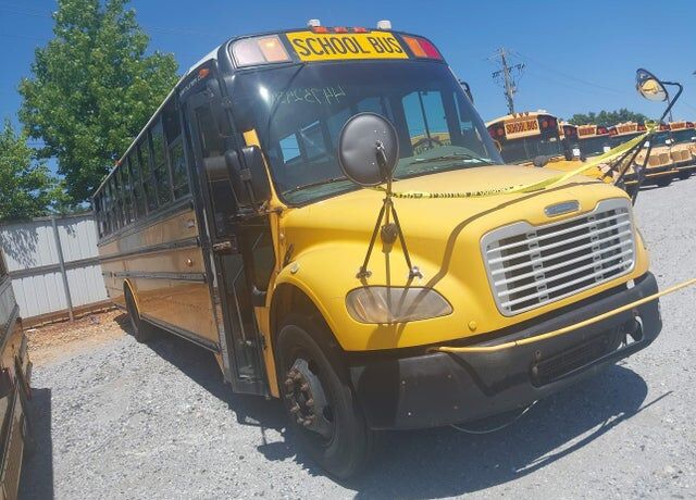 2009 FREIGHTLINER B2 Bus Chassis