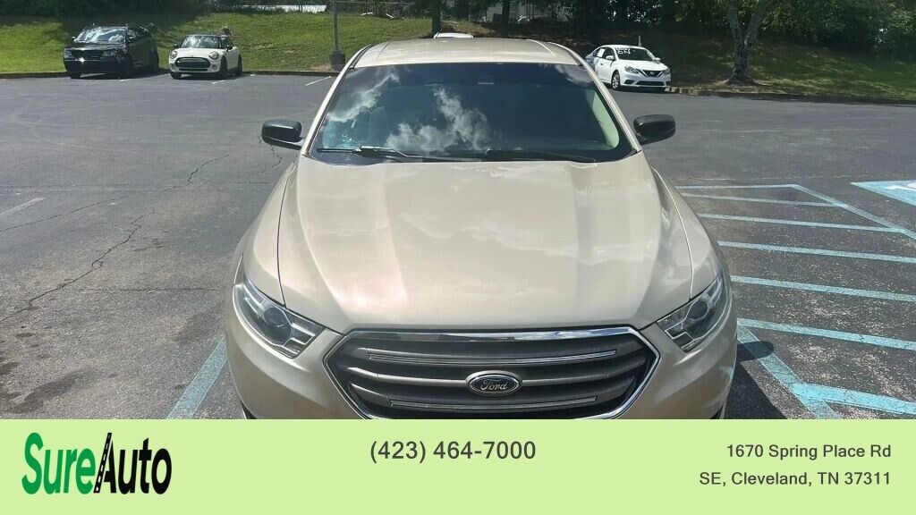 2018 FORD Taurus