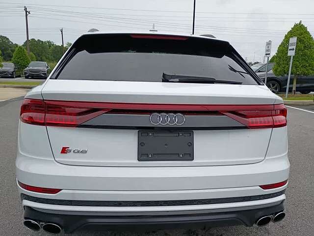 2023 Audi SQ8