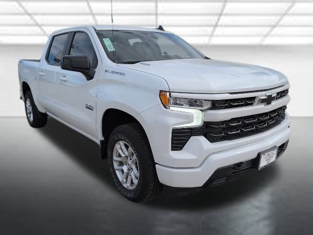 2025 CHEVROLET Silverado
