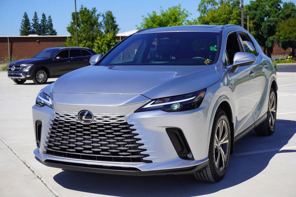 2023 LEXUS RX