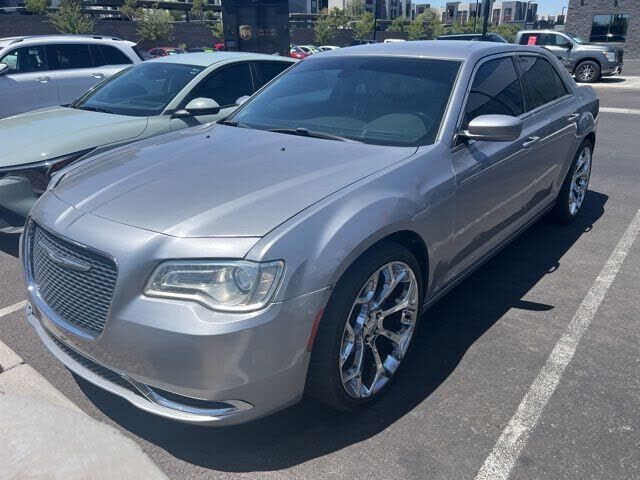 2016 CHRYSLER 300