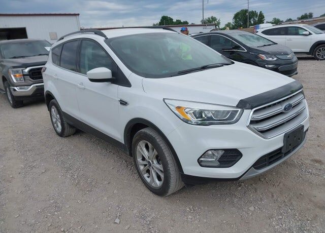 2018 FORD Escape