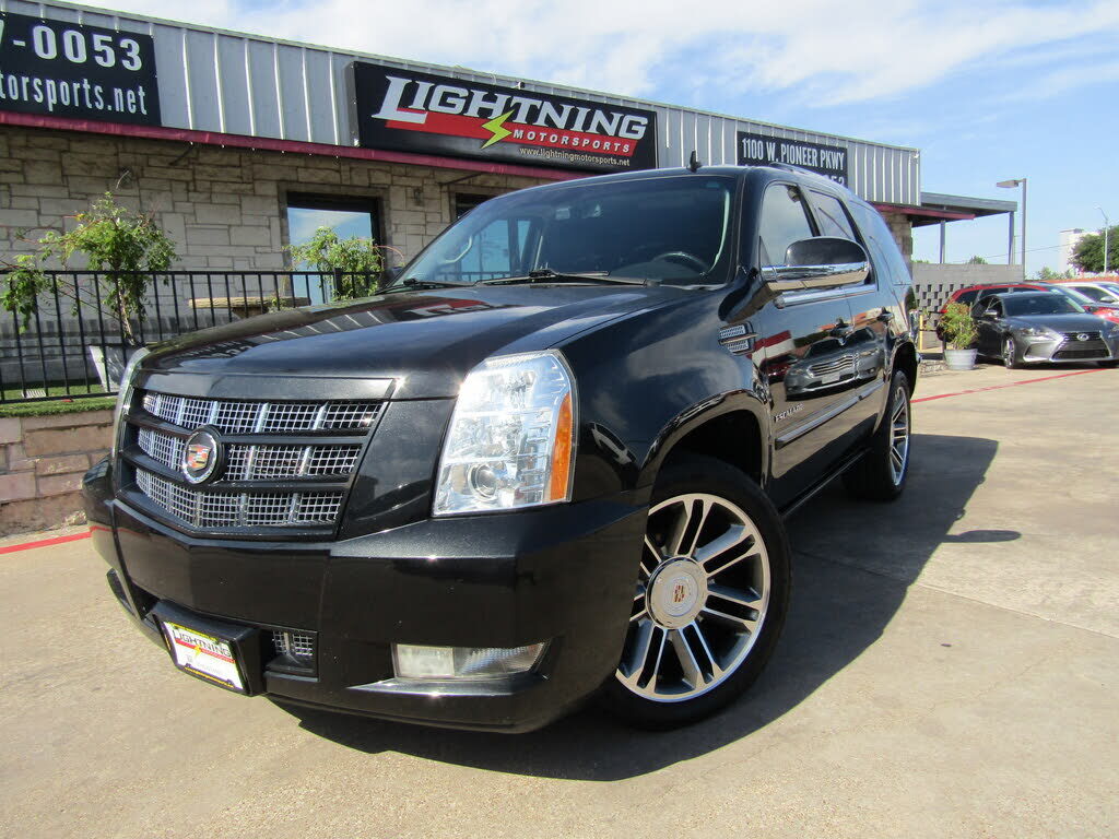 2013 CADILLAC Escalade