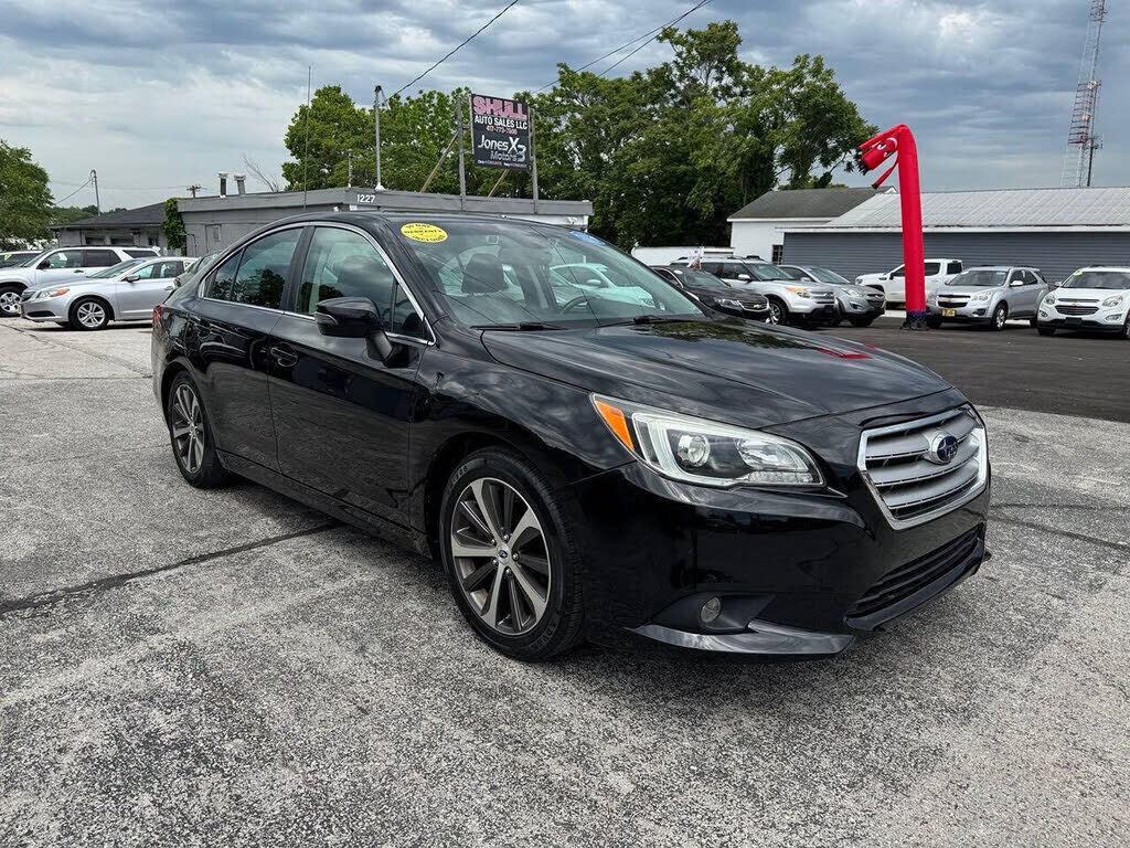 2016 SUBARU Legacy