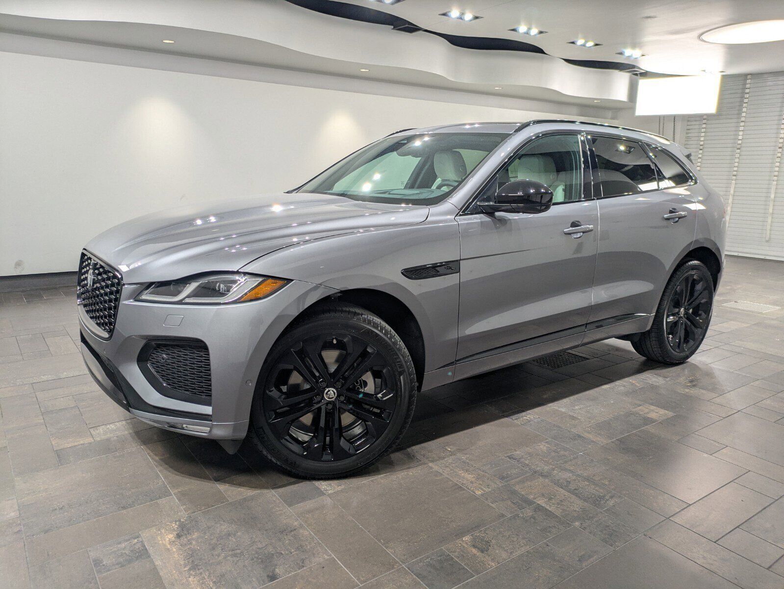 2026 JAGUAR F-Pace