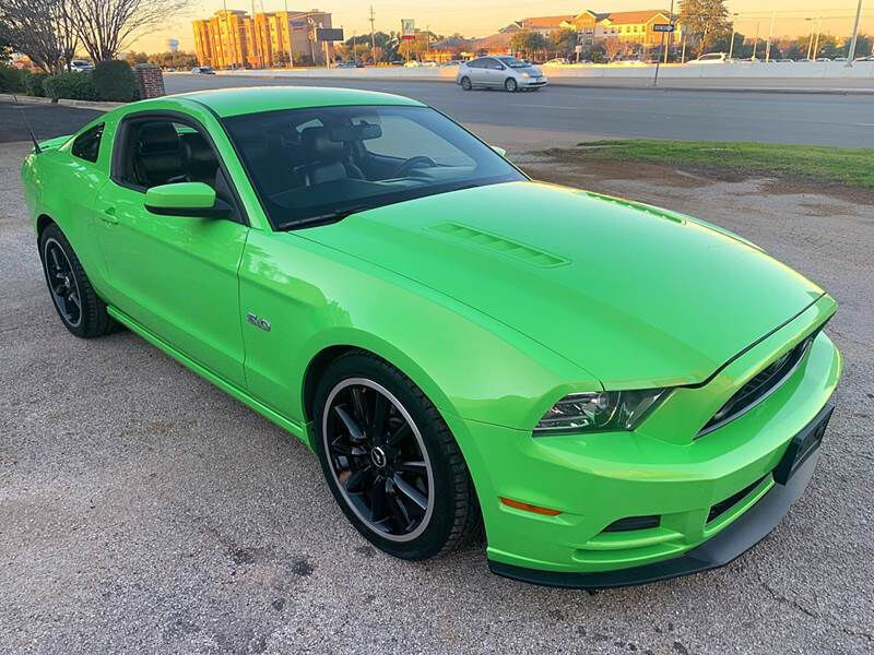 2013 FORD Mustang