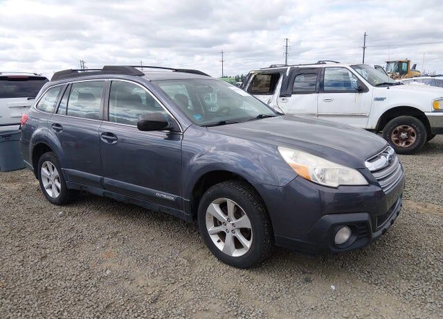2014 SUBARU Outback