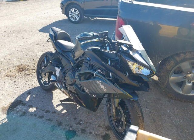2025 KAWASAKI Ninja