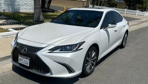 2020 LEXUS ES
