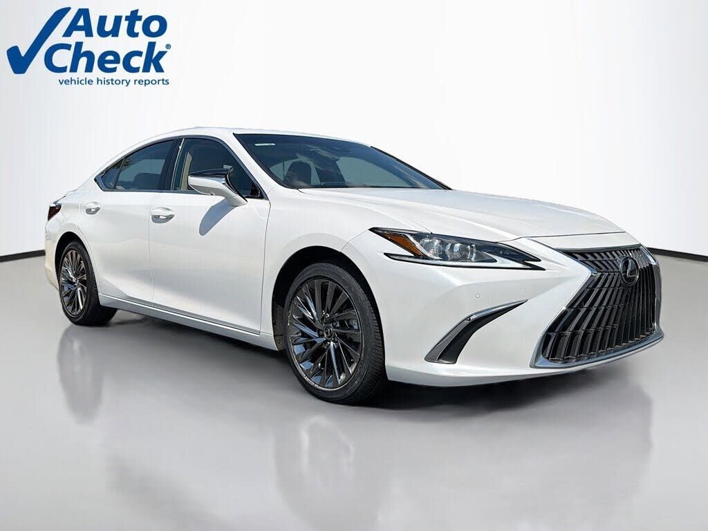 2024 Lexus ES