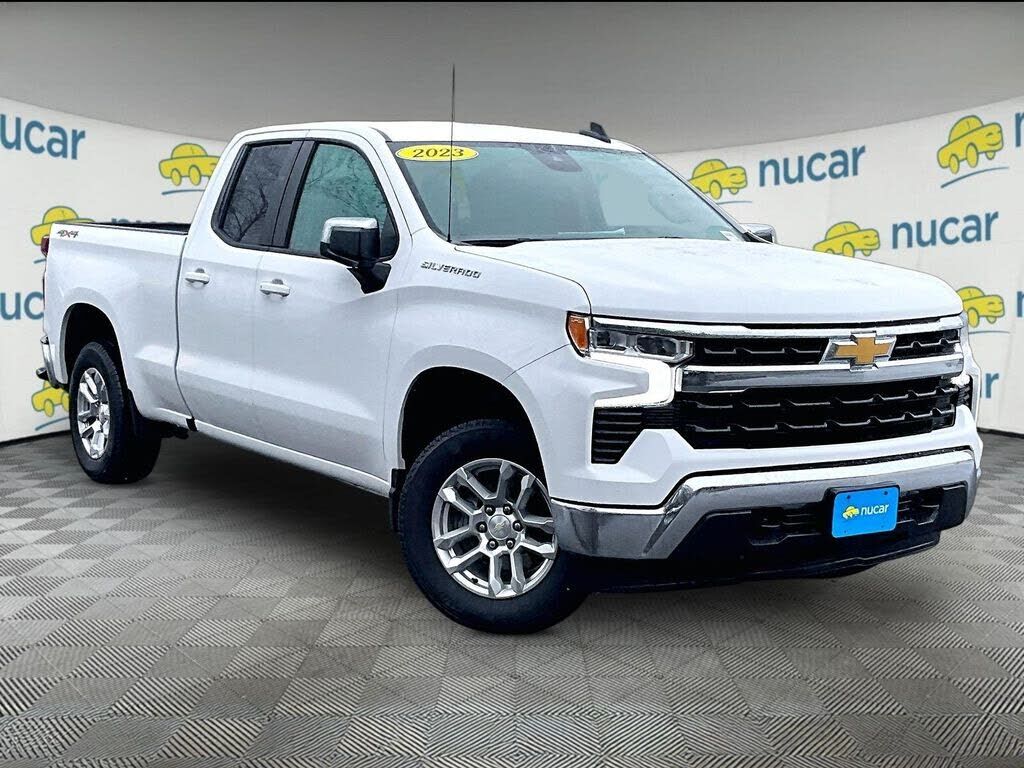 2023 CHEVROLET Silverado