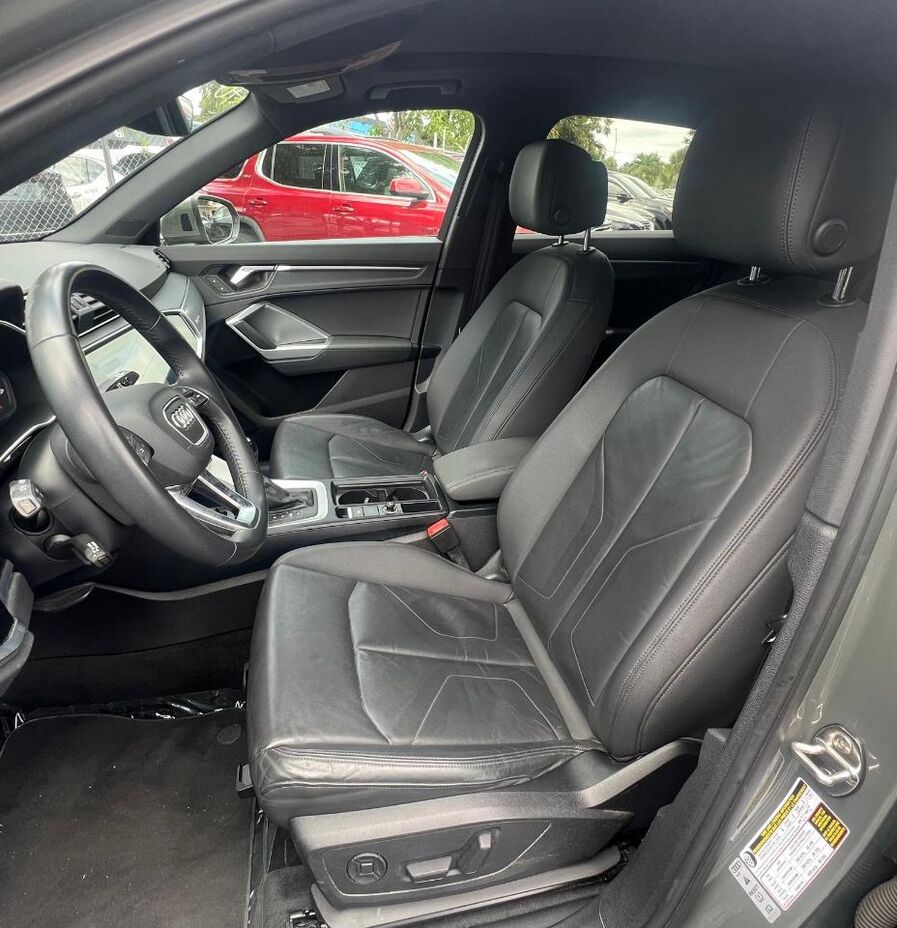 2020 Audi Q3