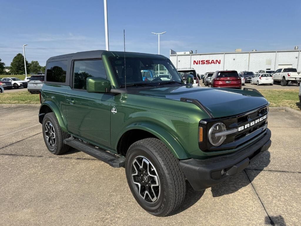2023 FORD Bronco
