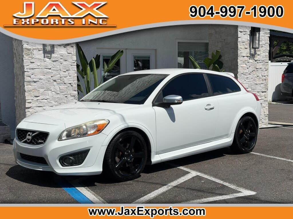 2011 VOLVO C30