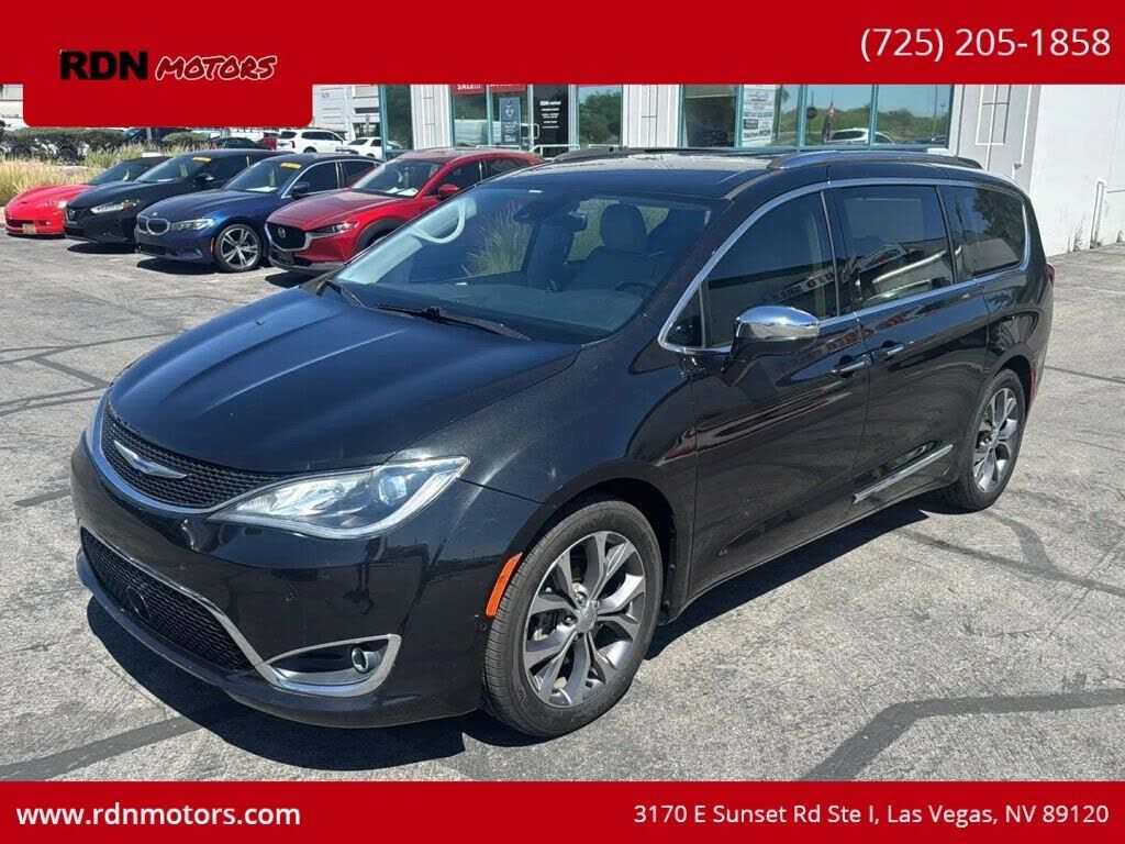 2017 CHRYSLER Pacifica