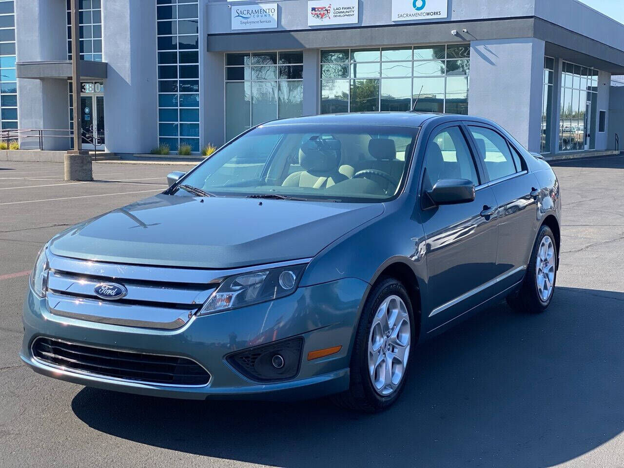 2011 FORD Fusion