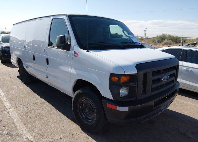 2013 FORD E-250