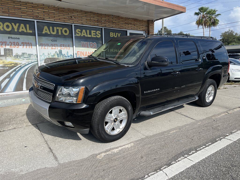 2011 CHEVROLET Suburban