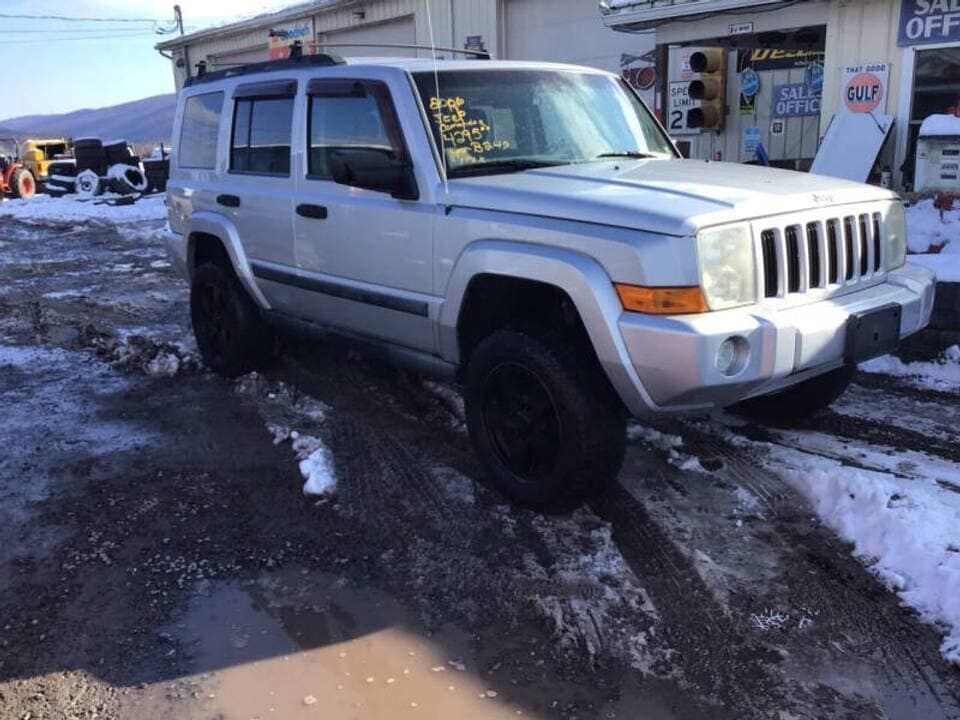 2006 JEEP Commander