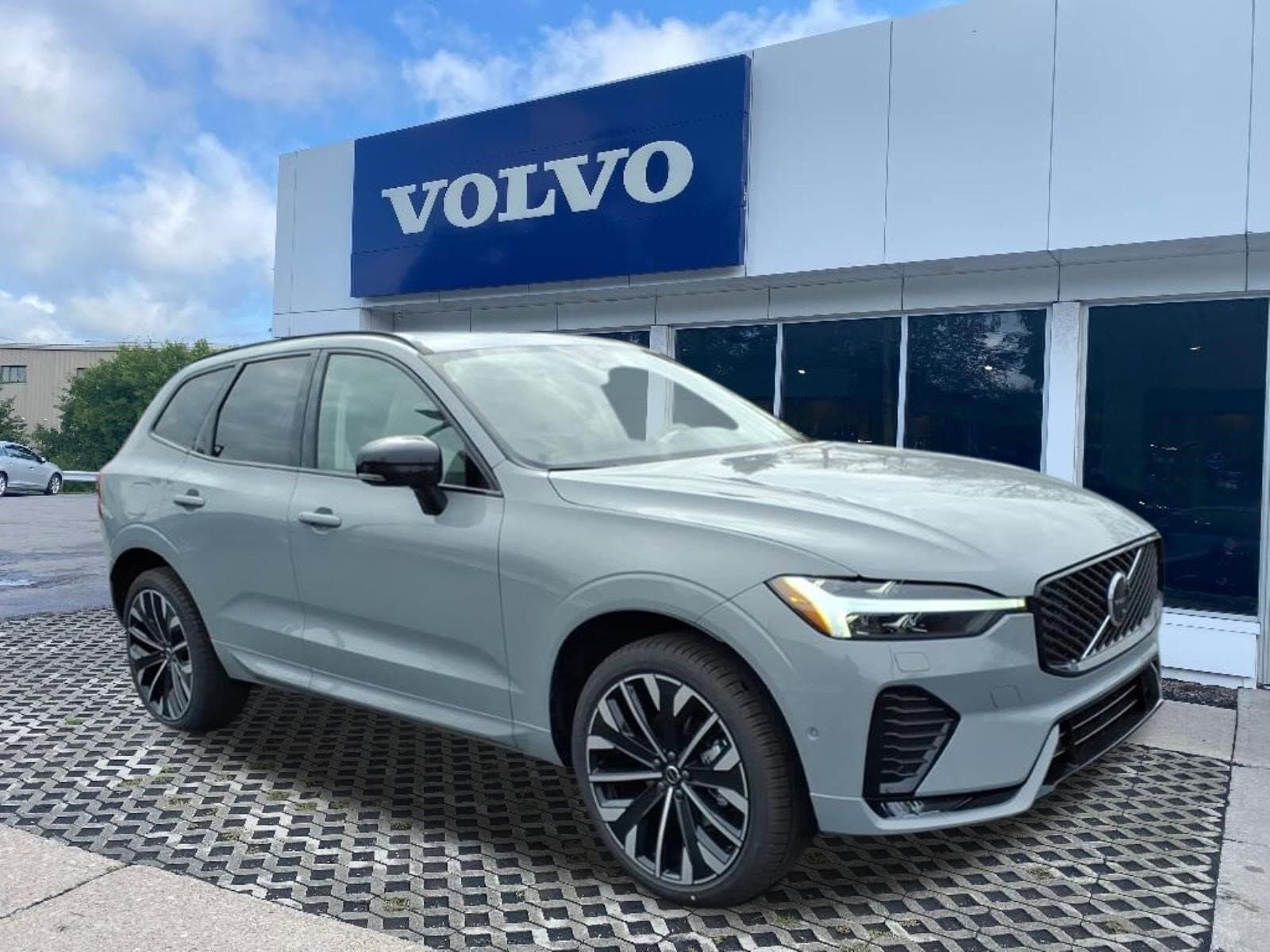 2026 VOLVO XC60
