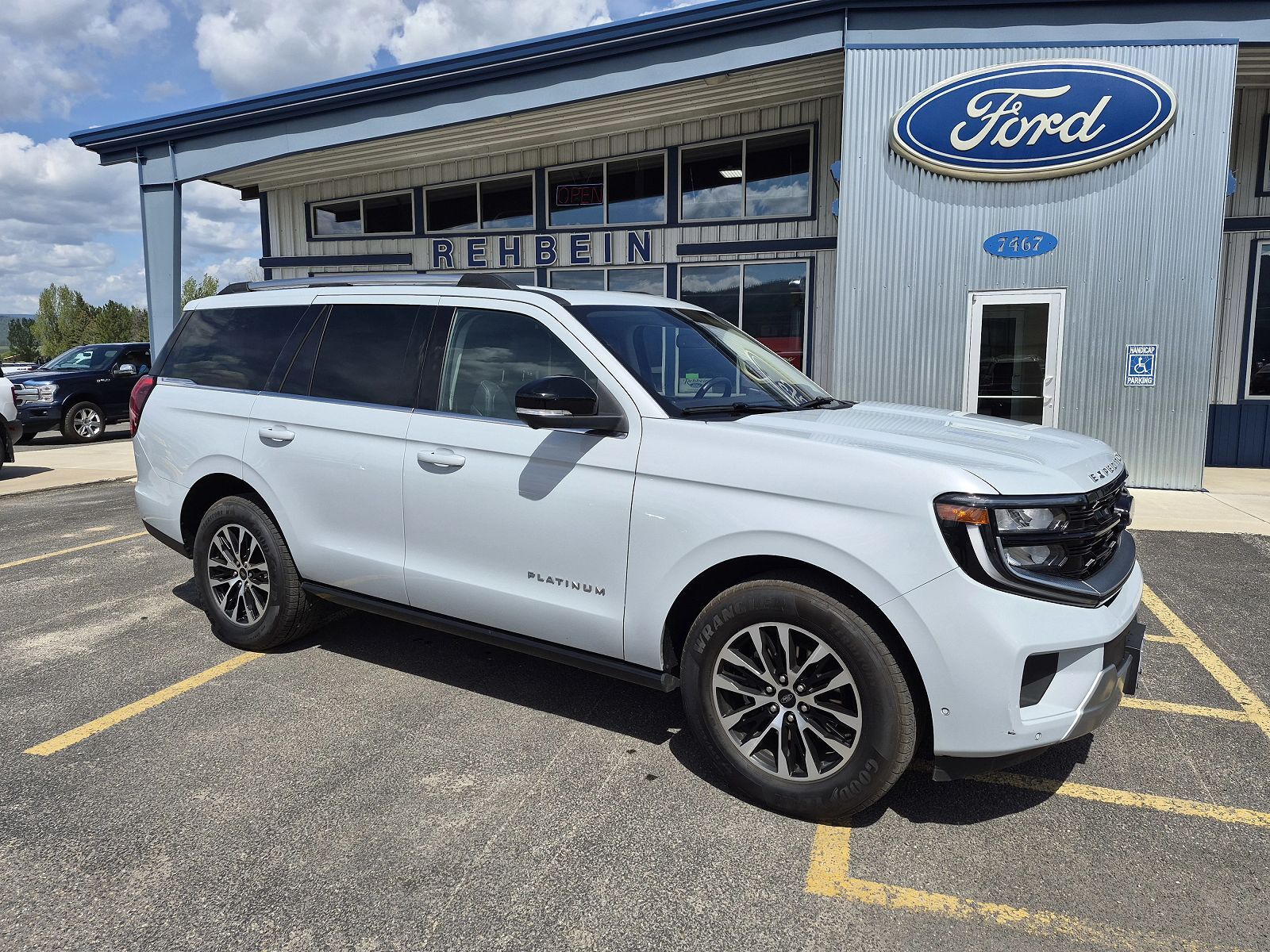 2025 FORD Expedition