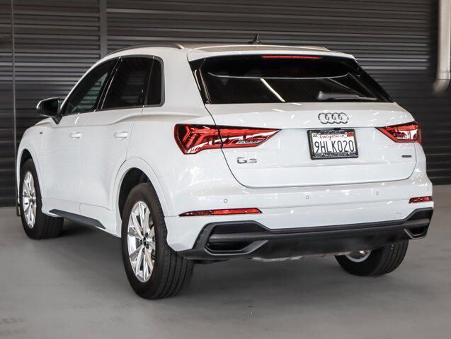 2023 Audi Q3
