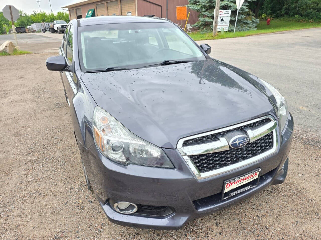 2013 SUBARU Legacy