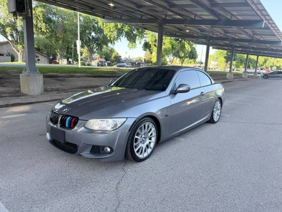 2012 BMW 3 Series