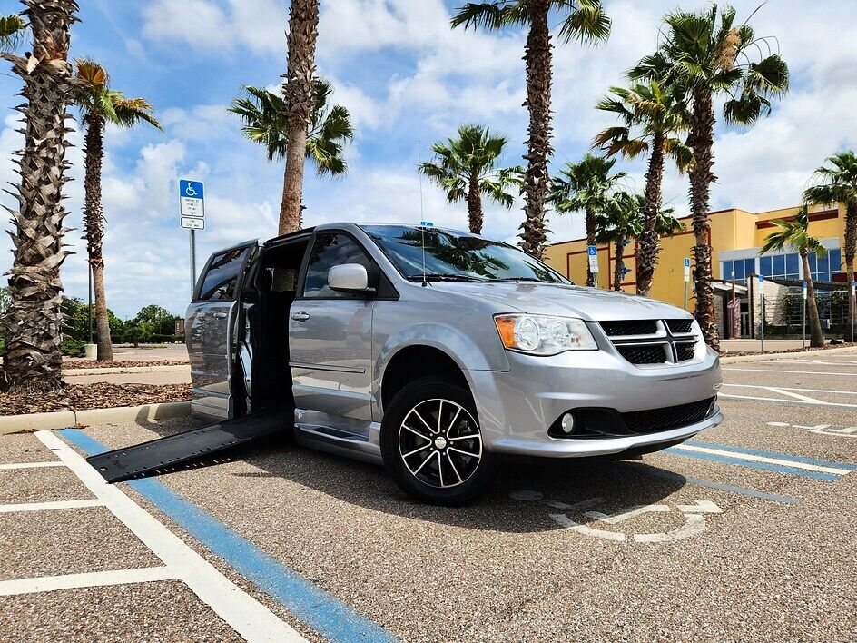 2015 DODGE Grand Caravan