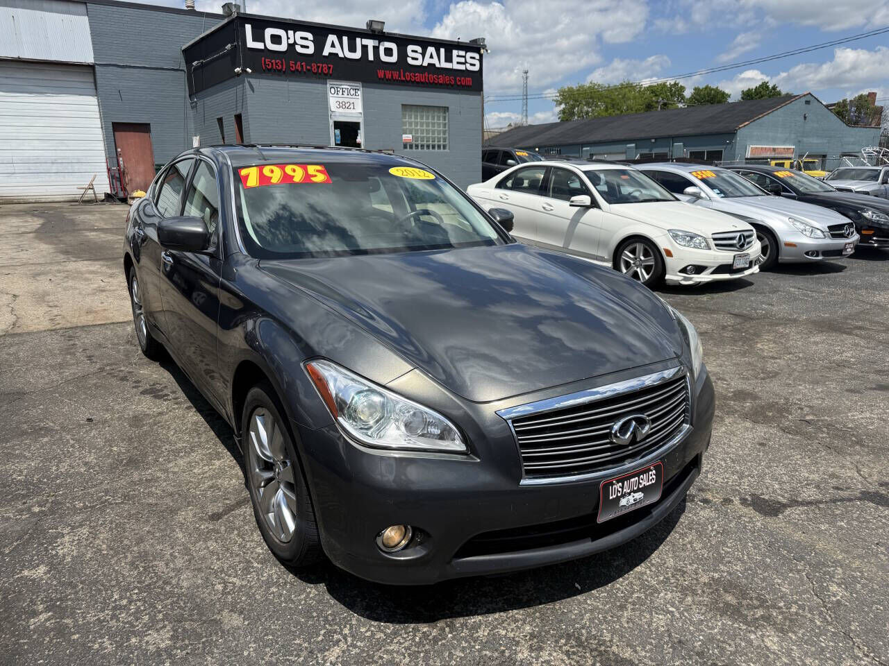 2012 INFINITI M37